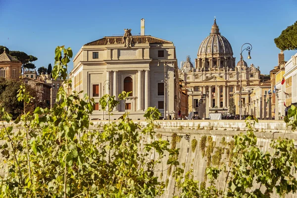 Saint Peter bazilika, a Vatikáni Róma — Stock Fotó