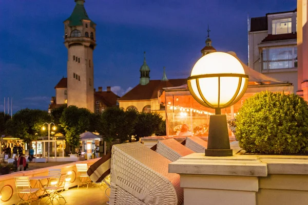 Square och Promenade architcture Landmark i Sopot — Stockfoto