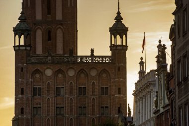 Gdansk'taki şehir Ana Salonu Kulesi