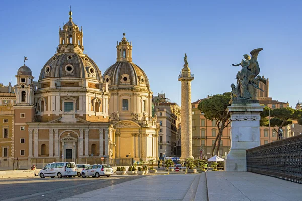 Foro Iglesia Traian en Roma — Foto de Stock