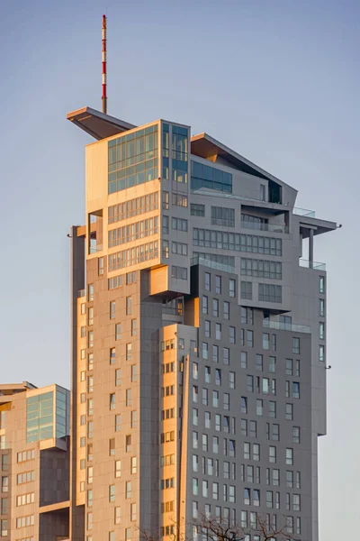 Modern ipari épület építészet Gdyniában — Stock Fotó