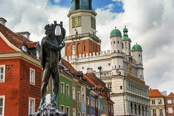 Historyczna architektura ratusza w Poznaniu — Zdjęcie stockowe