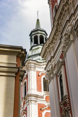 Poznan'daki tarihi barok Bazilikası Küçük Kilisesi