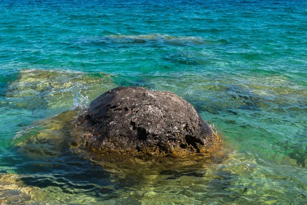 Costa de la península de Bruce en el Parque Nacional del Lago de Chipre Ontario o — Foto de Stock