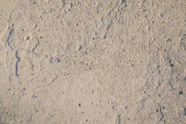 Closeup kalker kaya yüzüne yıpranmış tabakaları ve Jeoloji walpaper ve arka plan ayrıntılarını gösteren. Yatay yönlendirme