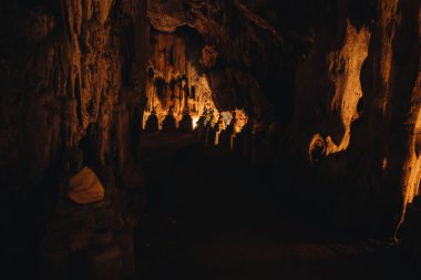 Bangsaphan 'daki Wat khao ma rong mağarası, Prachuapkhirikhan. Tayland
