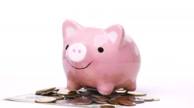 kumbara ve sikkeler döndürmek 