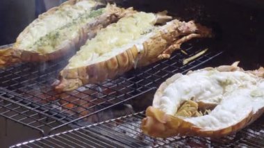 Bangkok Tayland sokak gıda olarak ıstakoz ızgara