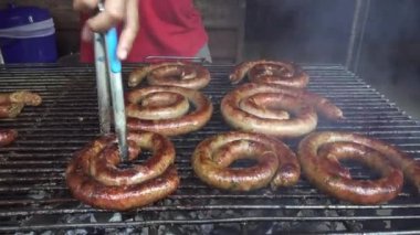 Kuzey Tayland baharatlı sosisi