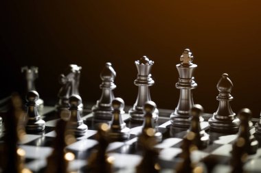 yarışma ve strateji için satranç tahtası oyunu