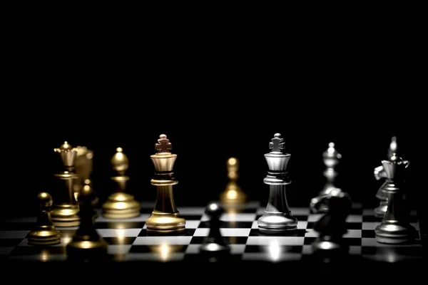경쟁과 전략을위한 체스 보드 게임 — 스톡 사진