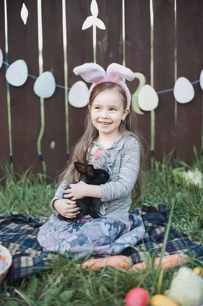 Children Play Real Rabbit Laughing Child Easter Egg Hunt White — Stock Photo, Image