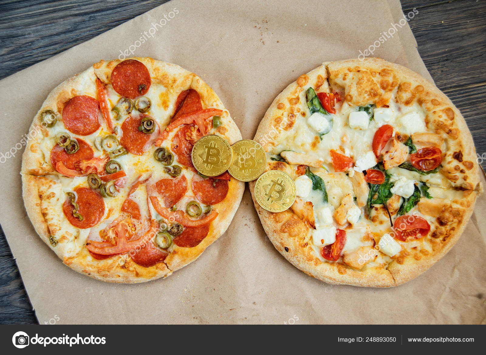 Bitcoin Pizza Tag 22 Mai. Kryptocommunity-Feiertag. Konzept, Pizza mit  Bitcoin zu kaufen. — Redaktionelles Stockfoto © serenko_nata #248893050