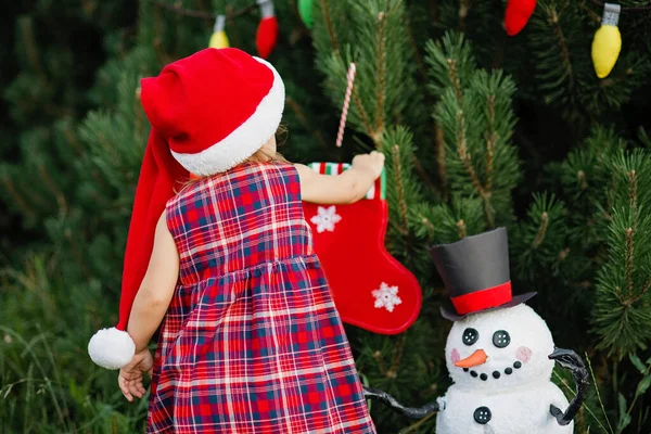 Child Waiting Christmas Wood Juli Portrait Little Girl Christmas Tree — Stock Photo, Image