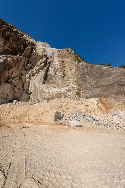 Apuan 阿尔卑斯 Apuane 的白色卡拉拉大理石采石场 托斯卡纳 托斯卡纳 意大利 — 图库照片