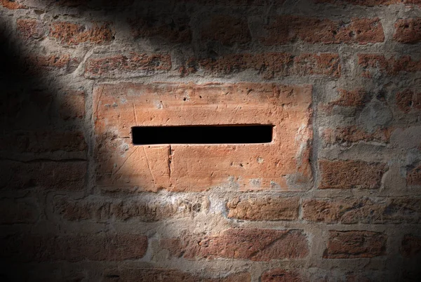 Eski Bir Mektup Bir Tuğla Duvar Talya Avrupa Konusunda Detay — Stok fotoğraf