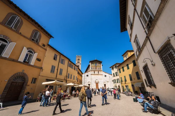 Lucca Italia Abril 2017 Basílica San Frediano Estilo Románico Siglo —  Fotos de Stock