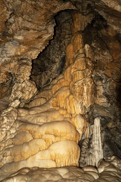 Intérieur Une Grotte Montagne Avec Stalactites Stalagmites Toscane Italie Europe — Photo