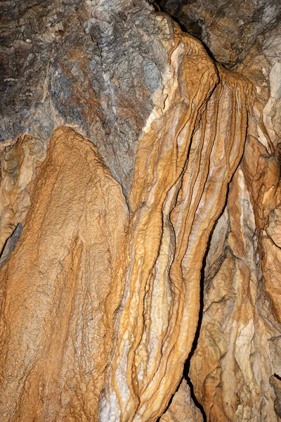 Innere Einer Berghöhle Mit Stalaktiten Und Stalagmiten Der Toskana Italien — Stockfoto