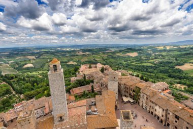 Havadan görünümü, ortaçağ şehir, San Gimignano - UNESCO Dünya Miras Listesi. Siena - Tuscany - İtalya - Europe