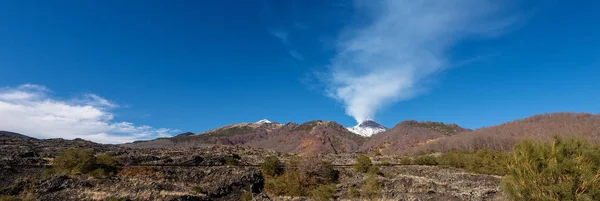 Mount Etna Volcano Smoke Winter Catania Sicily Island Italy Europe — Stock Photo, Image