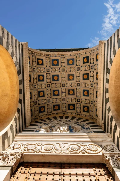 Ganek Katedra San Zeno Wieku Piazza Duomo Plac Katedralny Pistoia — Zdjęcie stockowe
