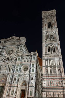 Gece, Santa Maria del Fiore, Giotto çan kulesi ile Floransa Katedrali. Toskana, İtalya, Europe