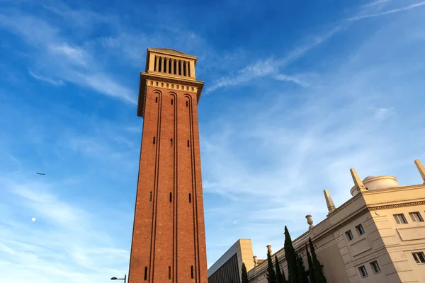 Venetianska torn eller Torres Venecianes - Barcelona Spanien — Stockfoto