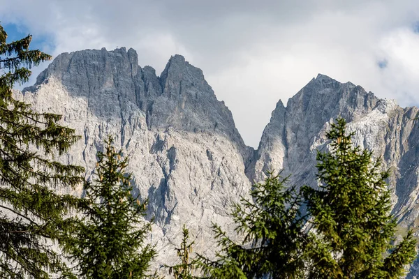 Mieming Range ou Mieminger Mountains - Alpes Tirol Áustria — Fotografia de Stock