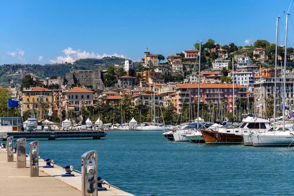 Stadsgezicht en de haven van La Spezia - Ligurië Italië — Stockfoto