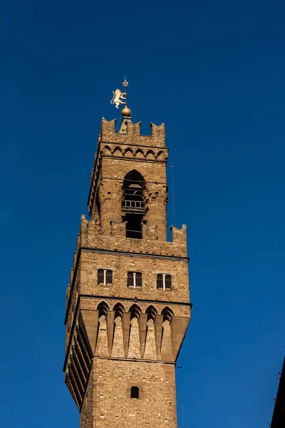 Klokkentoren van Palazzo Vecchio in Florence Italië — Stockfoto