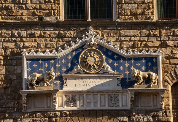 Detalle del Palazzo Vecchio - Florencia Toscana Italia —  Fotos de Stock