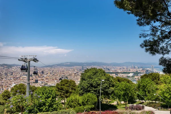 Utsikt över Barcelona från Montjuic-kullen-Catalonia Spai — Stockfoto