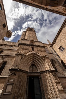 Gotik tarzda Barselona Katedrali - İspanya