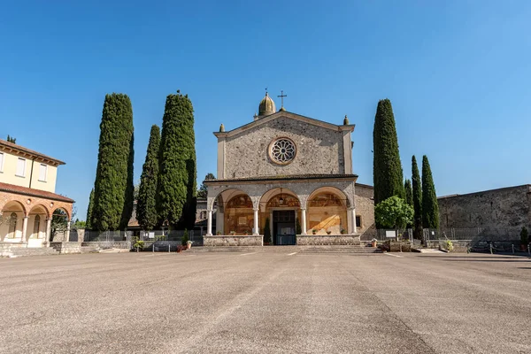 Santuario de la Virgen del Frassino - Peschiera del Garda italia — Foto de Stock