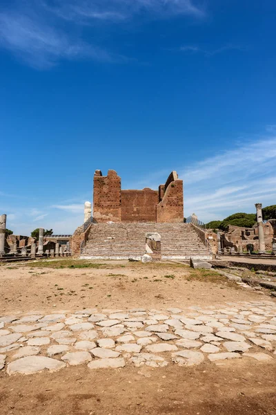 Capitólio - Templo romano em Ostia Antica - Roma Itália — Fotografia de Stock