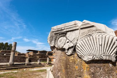 Ostia Antica Antik Roma sunağı - Roma İtalya