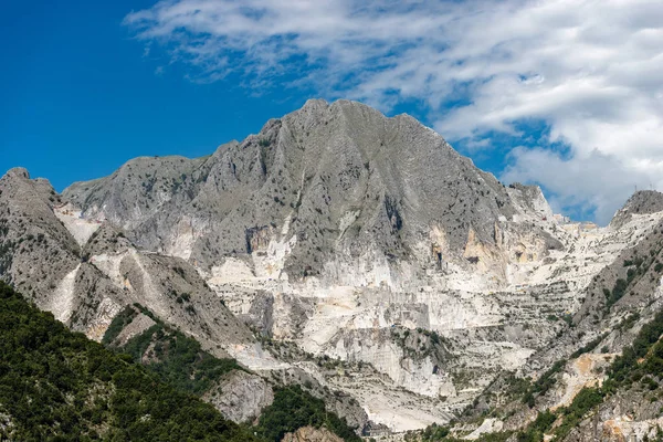 Apuské Alpy – slavné mramorové lomy Carrary — Stock fotografie