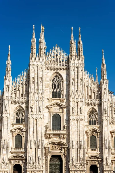 Duomo di Milano-Καθεδρικός Ναός του Μιλάνου-Λομβαρδία Ιταλία — Φωτογραφία Αρχείου