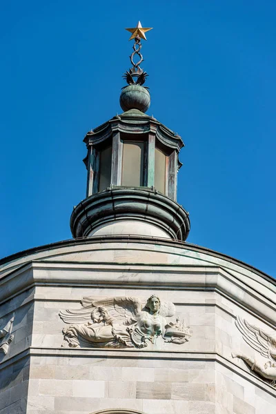 Chrám vítězství Milán Itálie-Tempio della Vittoria — Stock fotografie