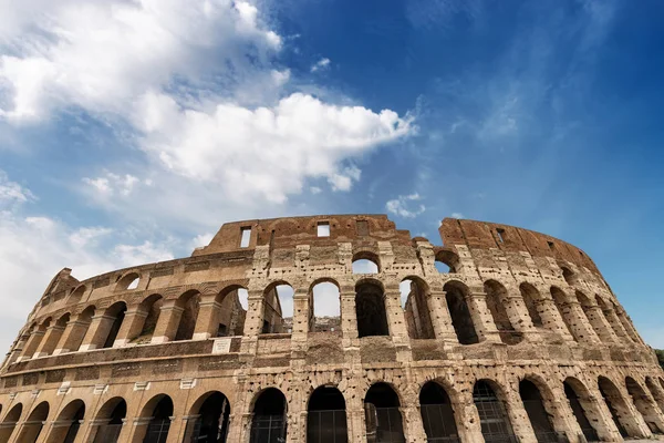 Colosseo of Rome - Ancient coliseum in Italy — Stock Photo, Image