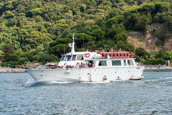 Ferry Boat - Cinque Terre - Liguria Italia — Foto de Stock