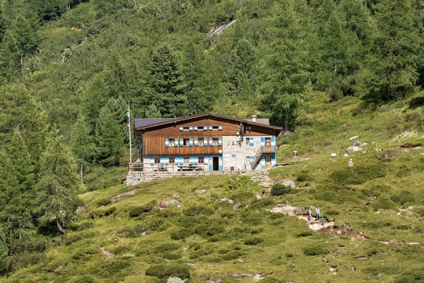 Alpine hut Val di Fumo - National Park of Adamello Brenta Italy — Stock Photo, Image