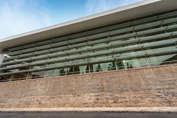 Muzeum Ara Pacis Augustae-Řím Itálie — Stock fotografie