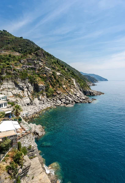 Linha costeira em Vernazza - Cinque Terre Liguria Italia — Fotografia de Stock