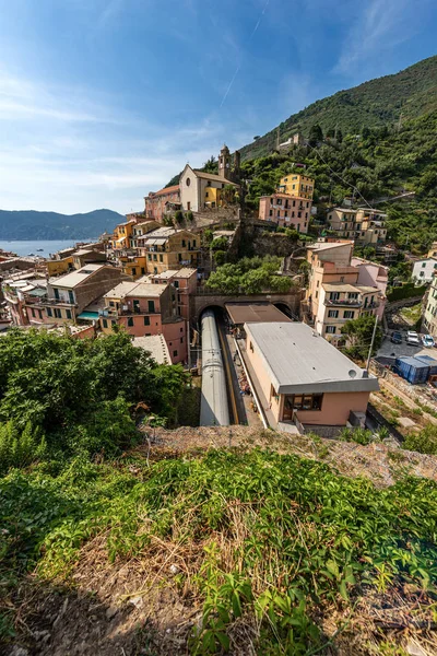 Vernazza paese - Cinque Terre in Liguria Italia — Foto Stock