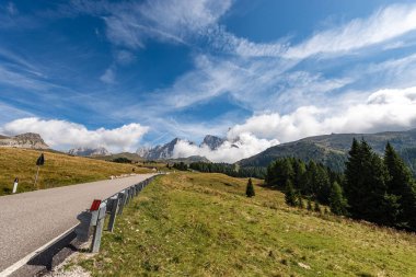Passo Rolle ve Pale di San Martino - Dolomites İtalyan Alpleri