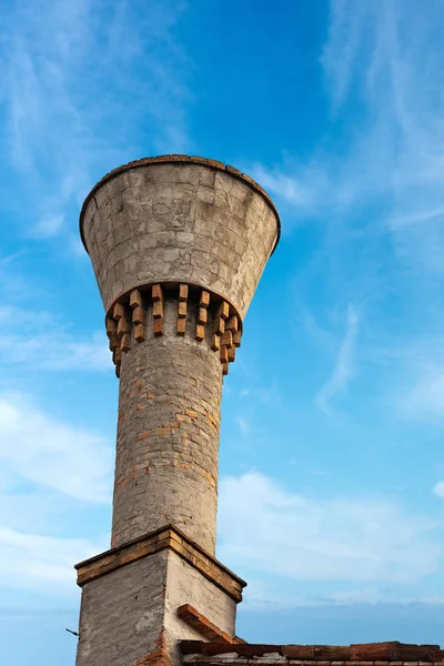 Venice Italy - Ancient chimney on the roof — Stock Photo, Image
