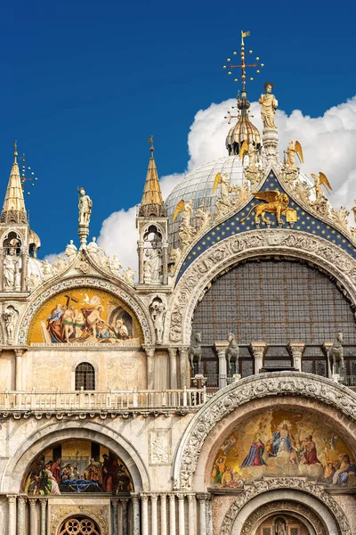 Basílica y Catedral de San Marco Venecia Italia — Foto de Stock