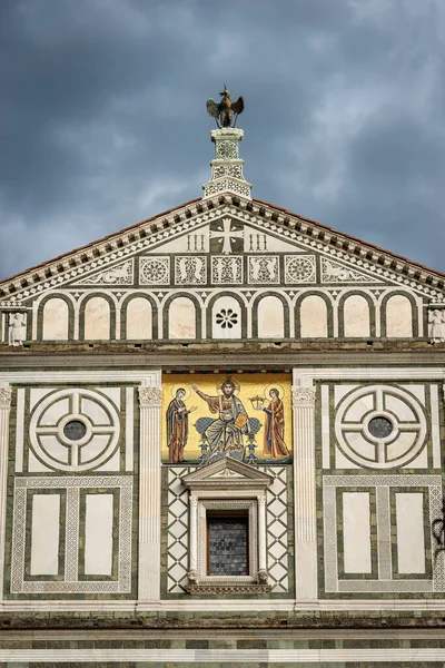 Florença Fachada Famosa Basílica San Miniato Monte Estilo Românico Florentino — Fotografia de Stock